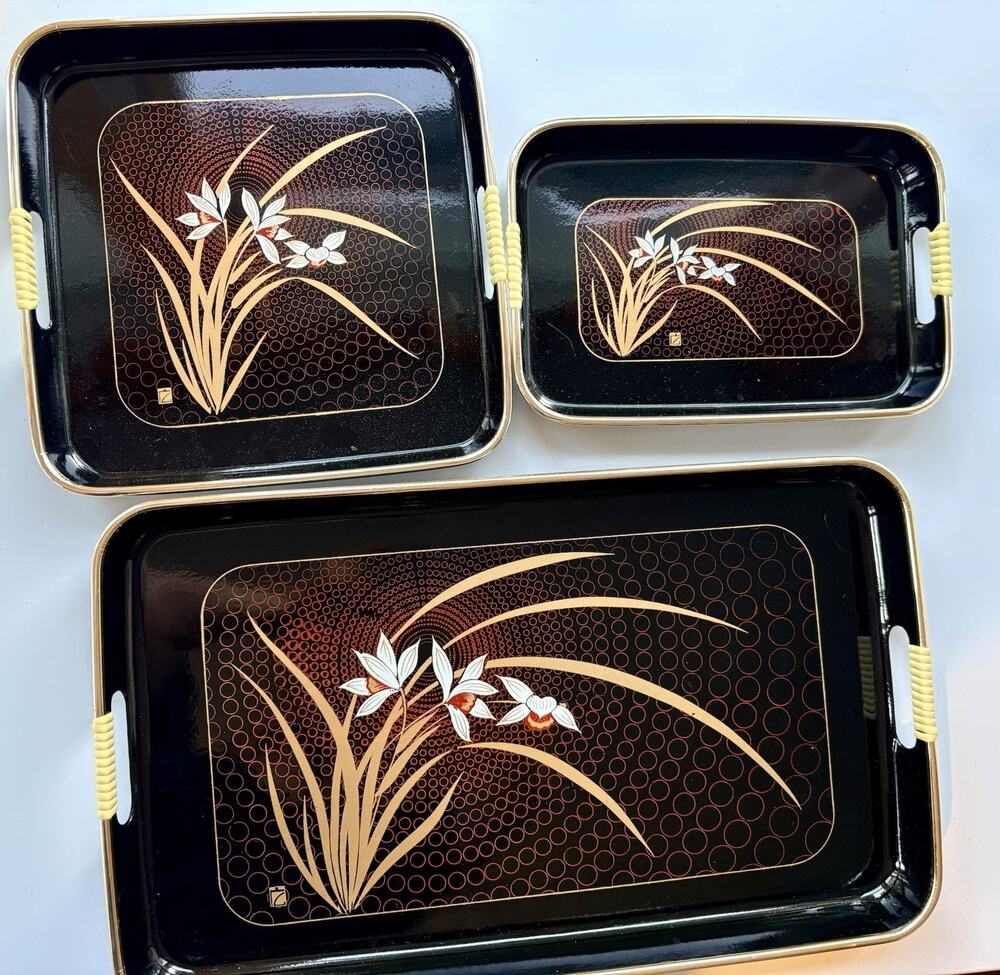 80s Shikki Ware Nesting Tray Set Black Gold Floral Japan Serving Lacquerware 3pc